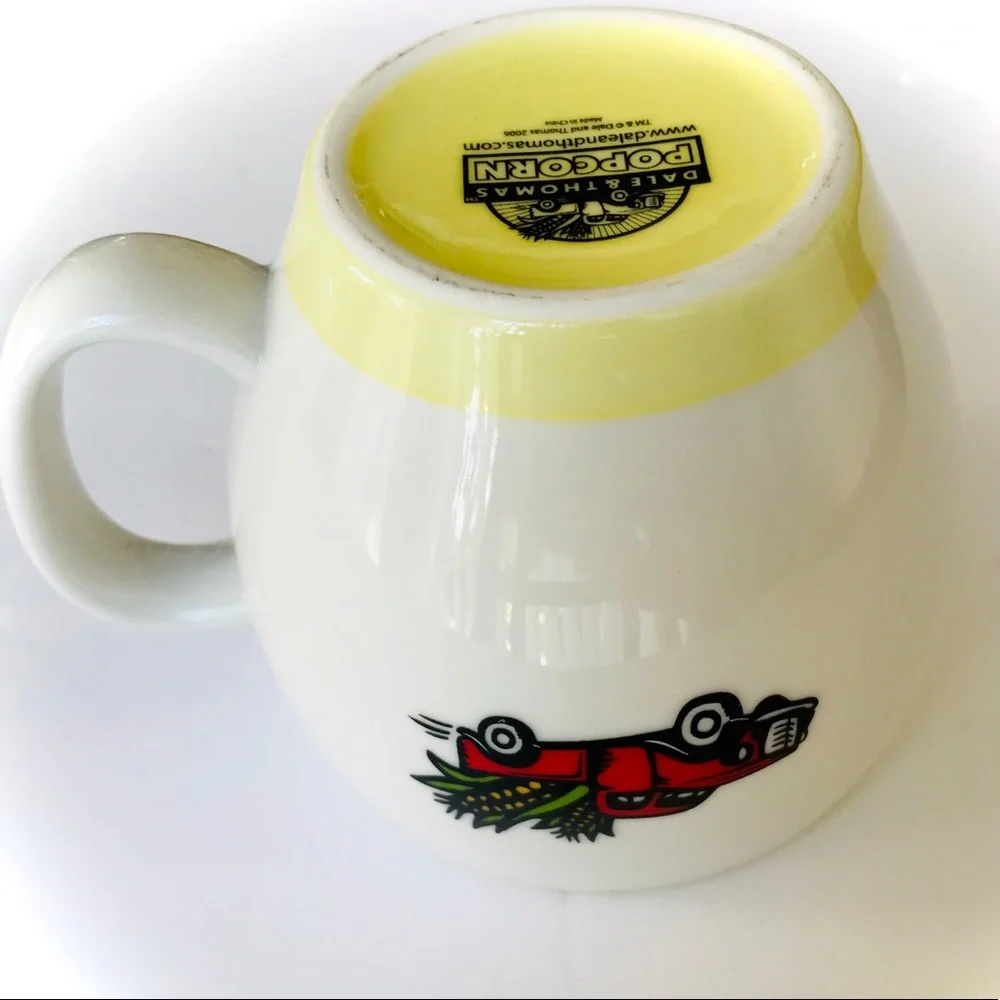 VINTAGE TRUCK Dale & Thomas Mugs Corn Popcorn Cream Cups Set Truck Country Farm